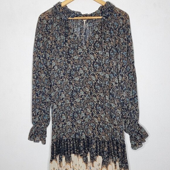 Free People Small Feeling Groovy Border Print Maxi Dress Boho Oversized Festival - Picture 3 of 8